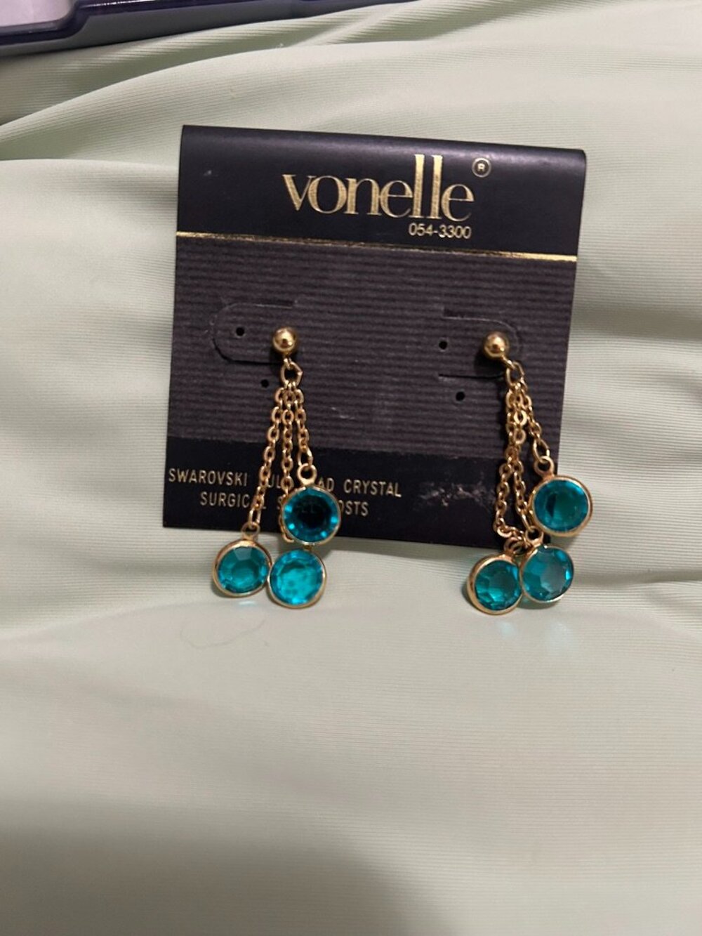 Vintage Vonelle Swarovski Full Lead Crystal Blue Dangle Drop Earrings NWT